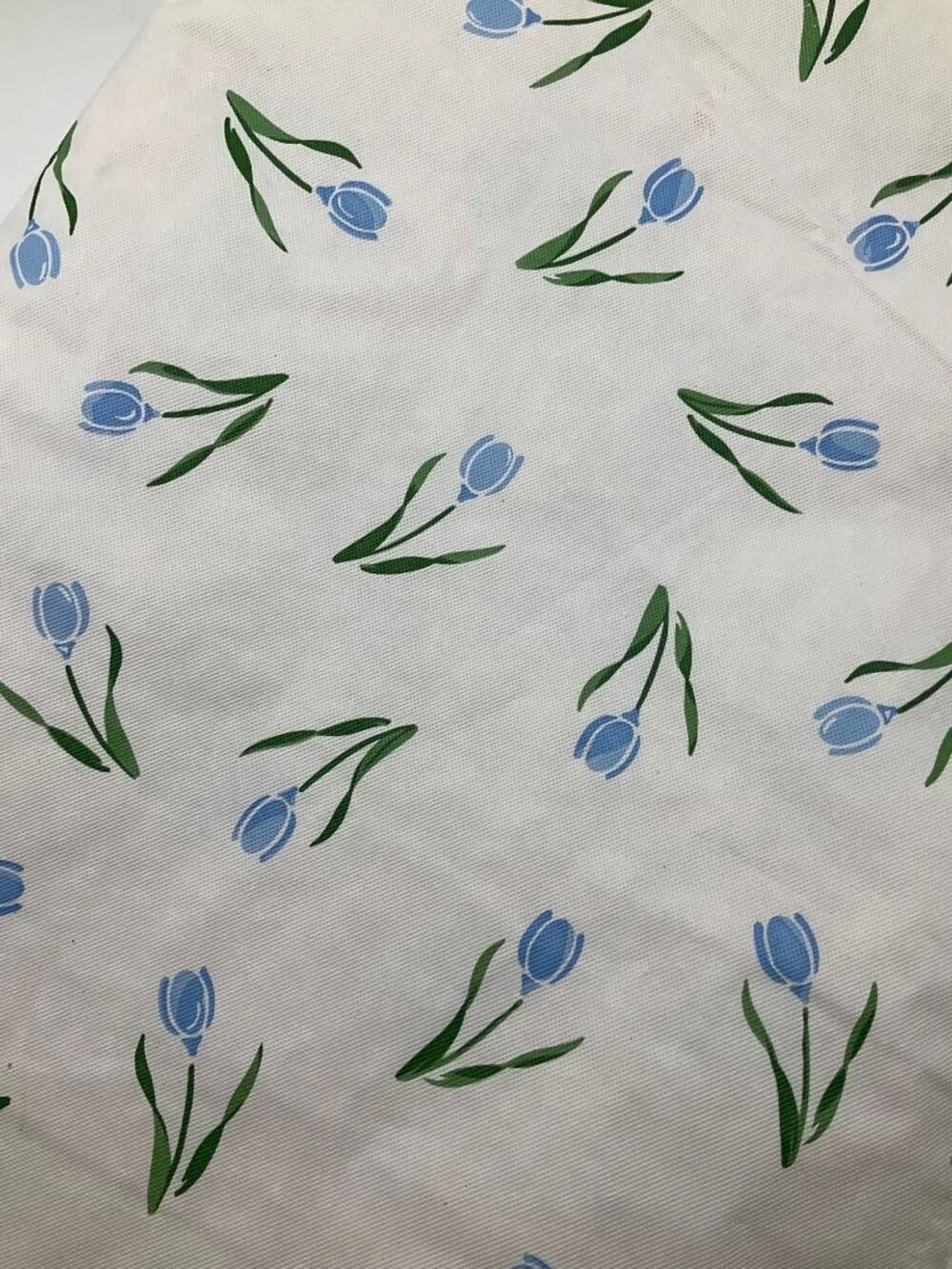 Vintage 80's Better Home Flannel Back Tablecloth 52